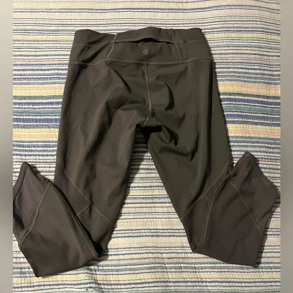 Athleta Capri Leggings - Picture 5 of 11